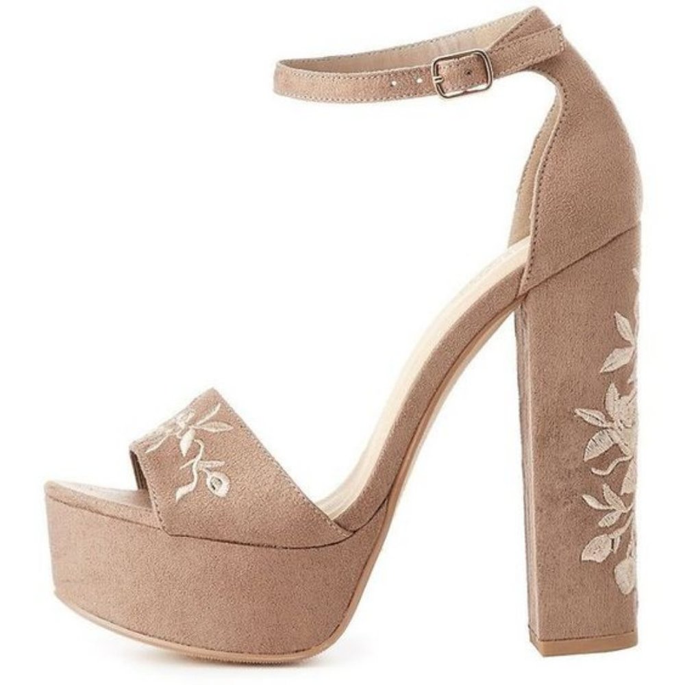 CHARLOTTE RUSSE EMBROIDERED PLATFORM HEELS